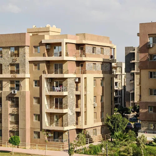Flat buildings